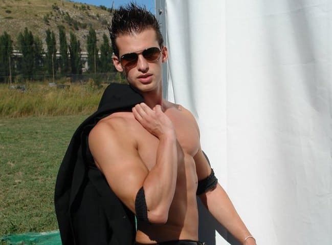 Ricky – TodoFiesta.net